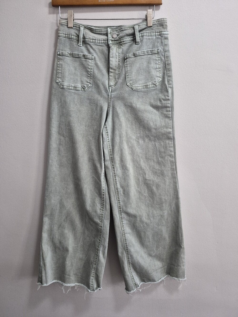OAT New York Sage Green Wide Leg Crop Patch Pocket Pants Size 28 / 6